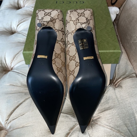 New authentic Gucci/BALENCIAGA pointed pumps (Limited edition) - Picture 6 of 16